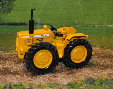 1/32 Mh 101 Tractor , Britains Based                                                                                                                                                                                                                       