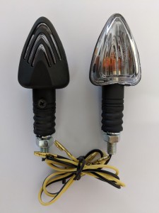 Arrow mini indicators black body clear lens 12v 23w ba9s bulbs
