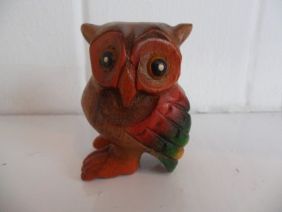 Hooting owls 2 inches