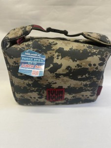 YumYum clip top camo Lunch bag
