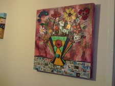 Art Deco vase with glittery flowers