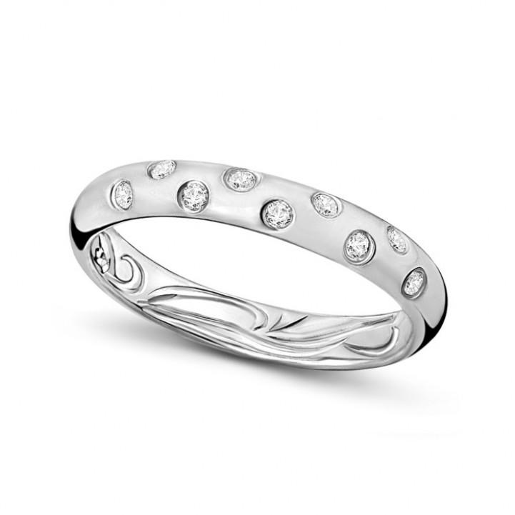 Aurora 18ct Diamond Wedding Ring
