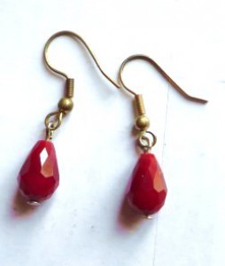 red drop faceted earrings
