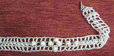 beaded pearl choker, white glass pearl choker