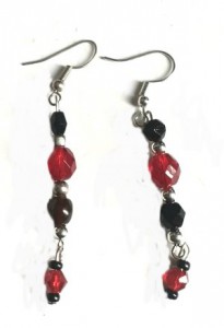 long red black glass earrings, red faceted earrings