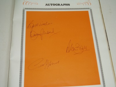ENGLAND WORLD CUP 1966   3 AUTOGRAPHS  Bobby Moore  HURST  and BALL